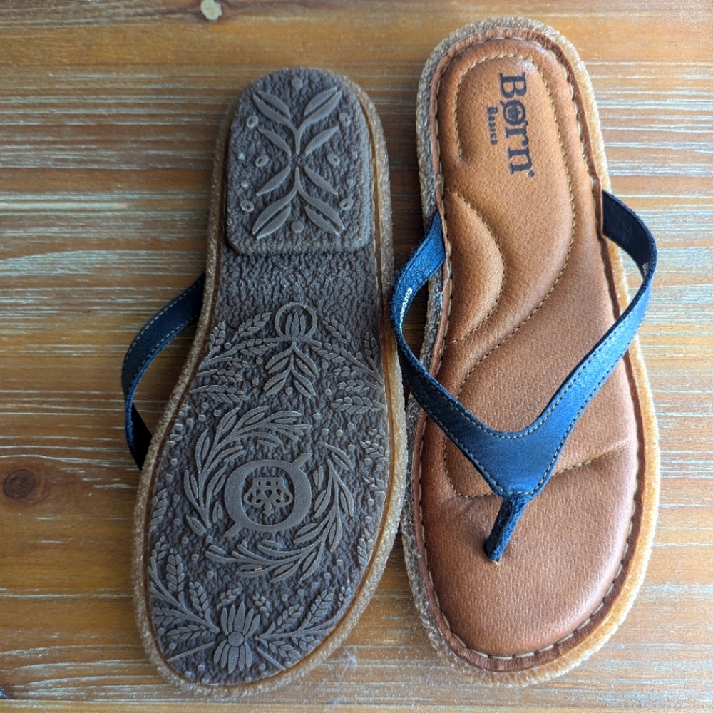 Born Black Women's Flip Flops